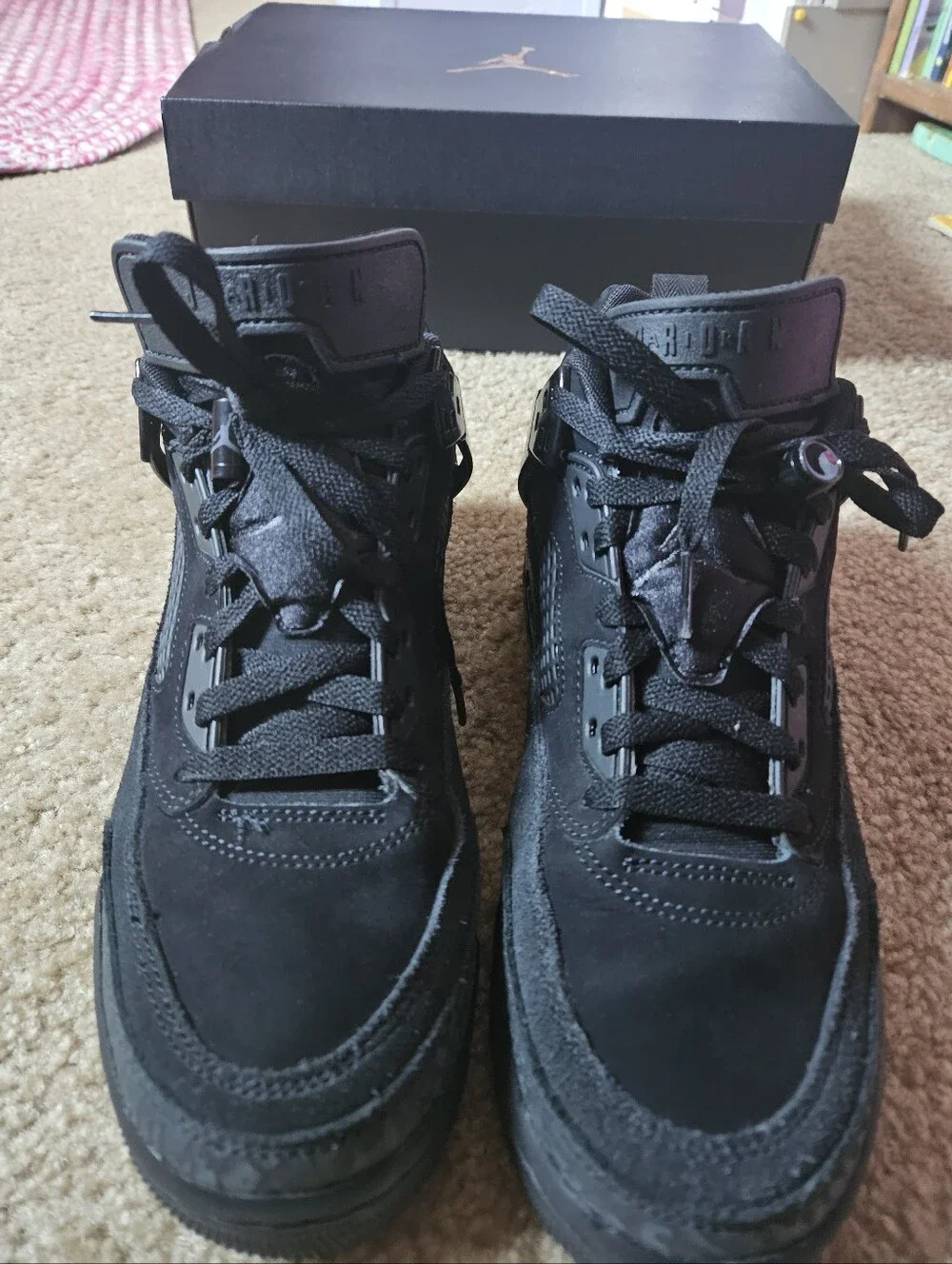 NWOT Jordan Spizike Shoes